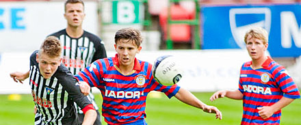 Lewis Spence v St Mirren 060813 Lewis Spence v St Mirren 060813