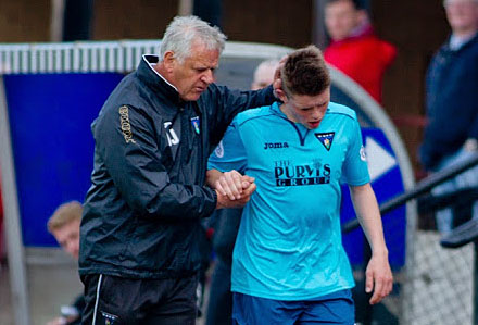 Lewis Spence is congratulated by Jim Jefferies Lewis Spence is congratulated by Jim Jefferies