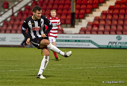 Andy Barrowman scores 1-1 Andy Barrowman scores 1-1