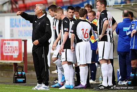 Ryan Thomson v Hearts Ryan Thomson v Hearts