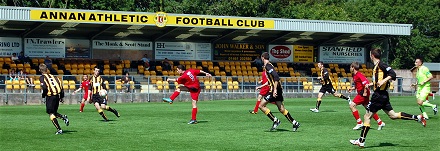Fraser Moncrieff hits the Pars into the lead at Annan Fraser Moncrieff hits the Pars into the lead at Annan