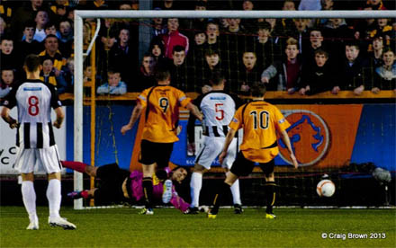 Kevin Moon scores Alloas third v Dunfermline Kevin Moon scores Alloas third v Dunfermline