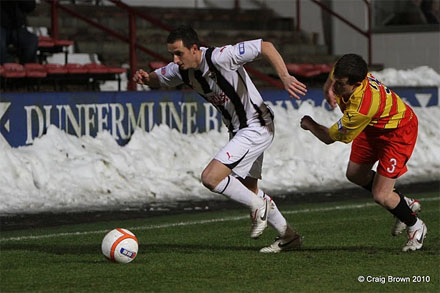 Paddy Boyle playing against Dunfermline Paddy Boyle playing against Dunfermline