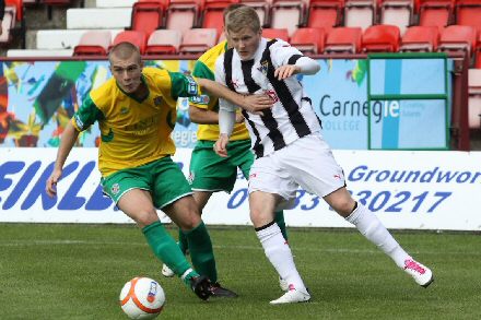 Dunfermline v Cowdenbeath Dunfermline v Cowdenbeath