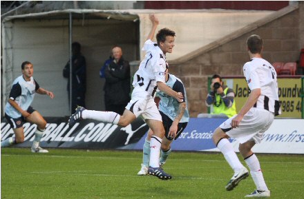 Paul Willis v Hearts Paul Willis v Hearts