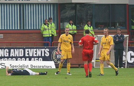 Calum Woods sent off Calum Woods sent off
